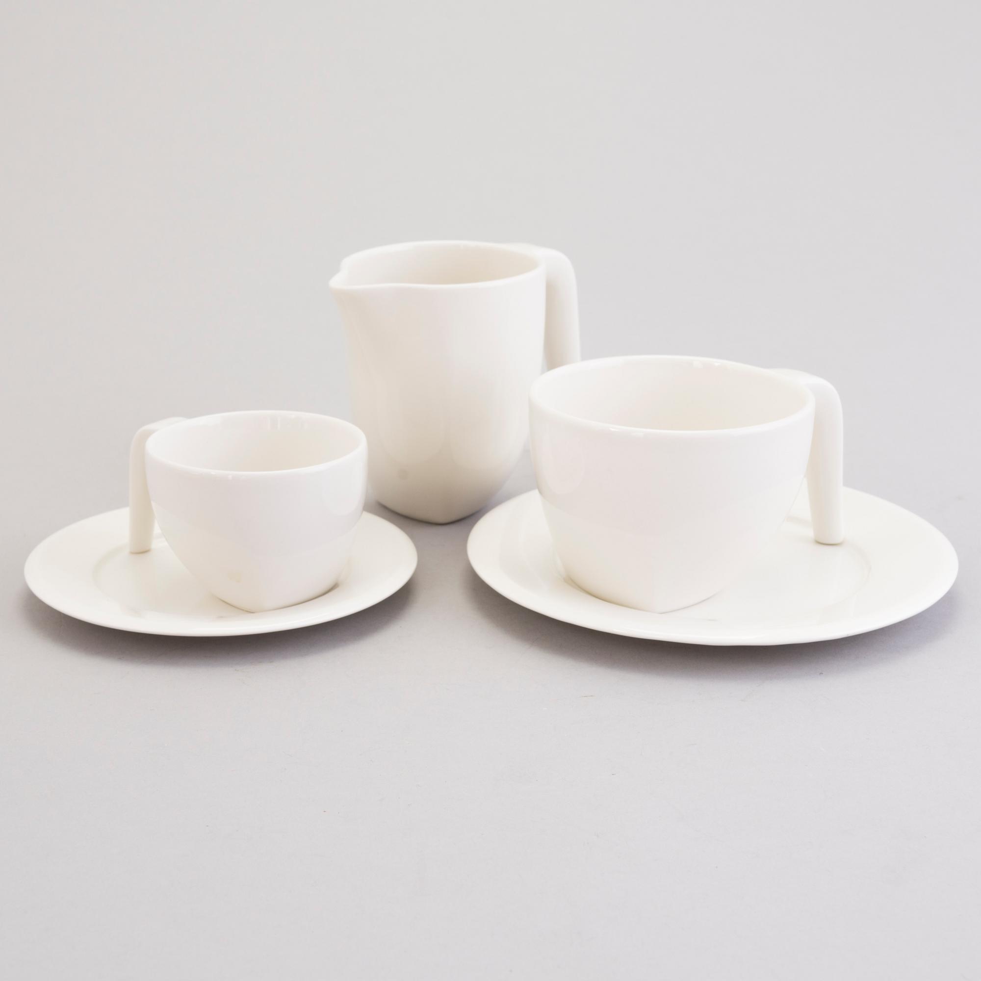 STEFAN LINDFORS, SERVISDELAR, 14 st, porslin, "Ego", Arabia, Finland.