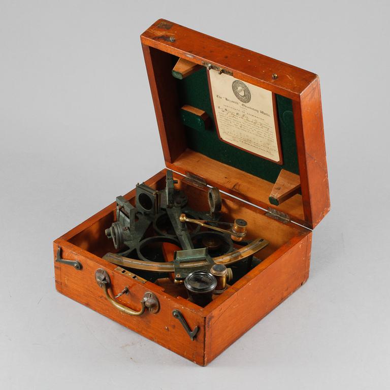 SEXTANT, metall och glas, Hezzanith Obervatory, London, 1900-talets första hälft.