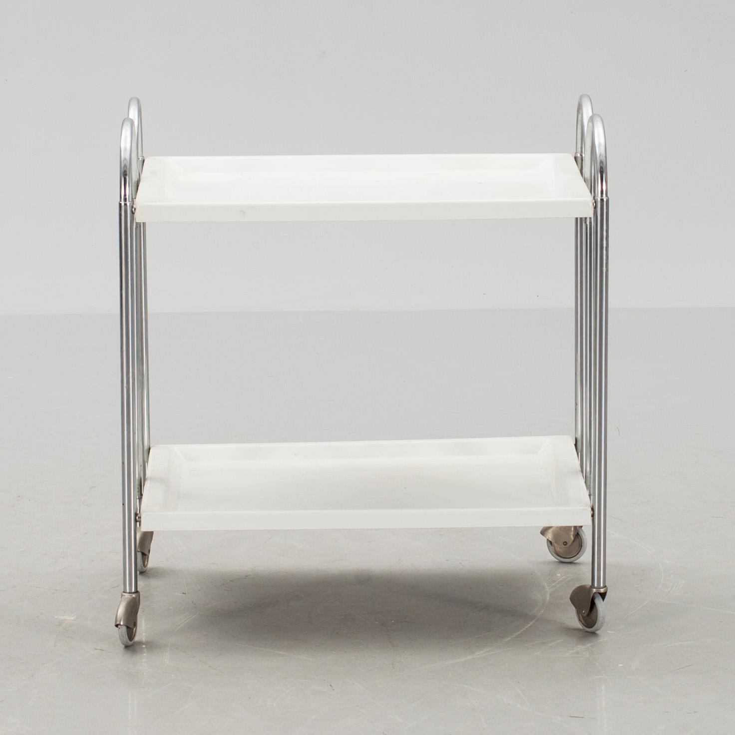 SERVERINGSVAGN, 1900-tal.