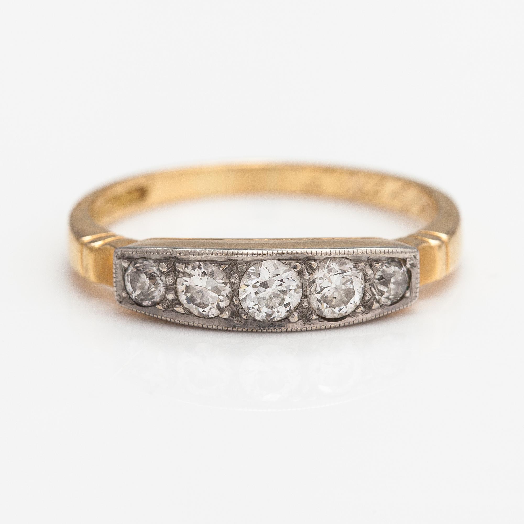 Georg Buchert, An 18K gold ring with old-cut diamonds ca. 0.34 ct in total. Helsinki 1951.