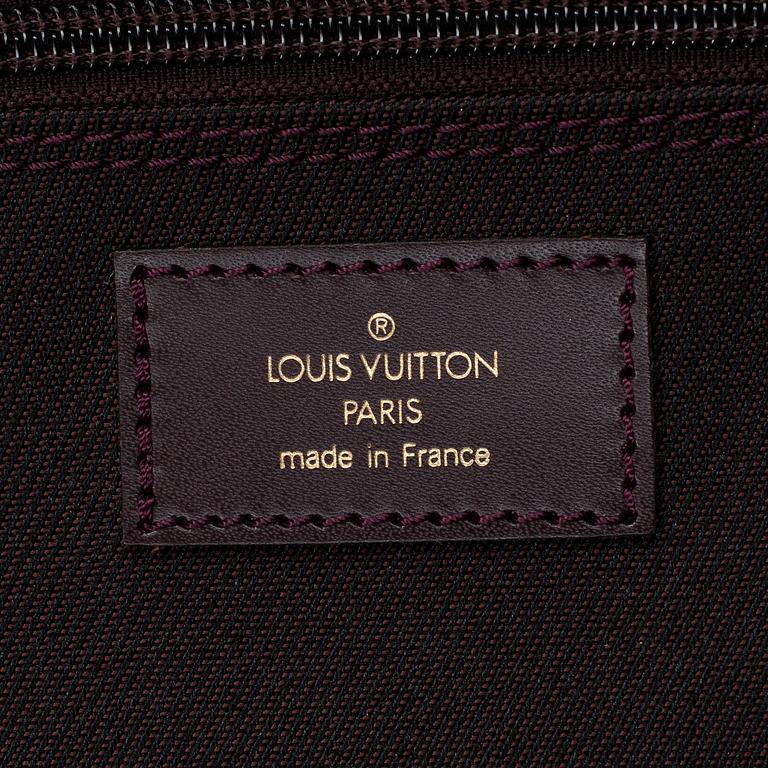 LOUIS VUITTON , resegarderob, "Gibeciere".