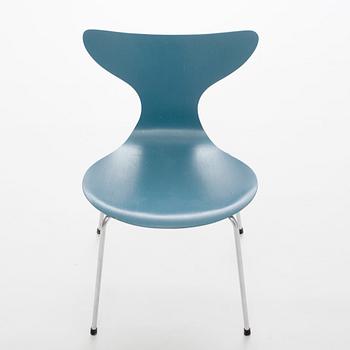 STOL, "Måsen / Mågen", Arne Jacobsen, Fritz Hansen, 1970.