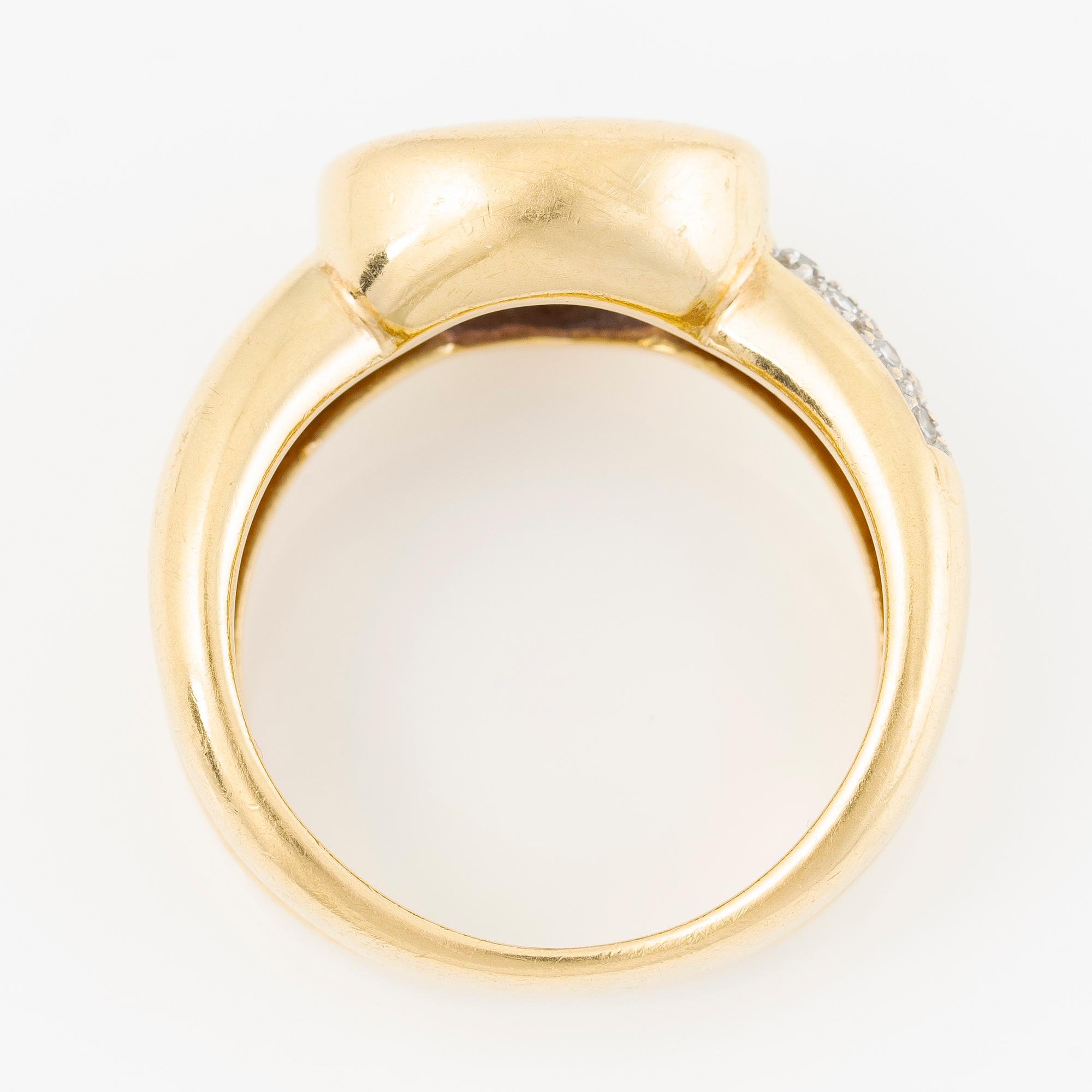 Ring och hängsmycke, 18K guld med ametister och åttkantslipade diamanter.