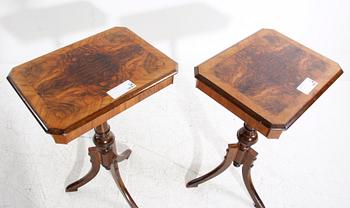 BORD, ett par, 1800/1900-talets början.