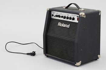 GITARRFÖRSTÄRKARE, Roland 405, Kina, 1900/2000-tal.