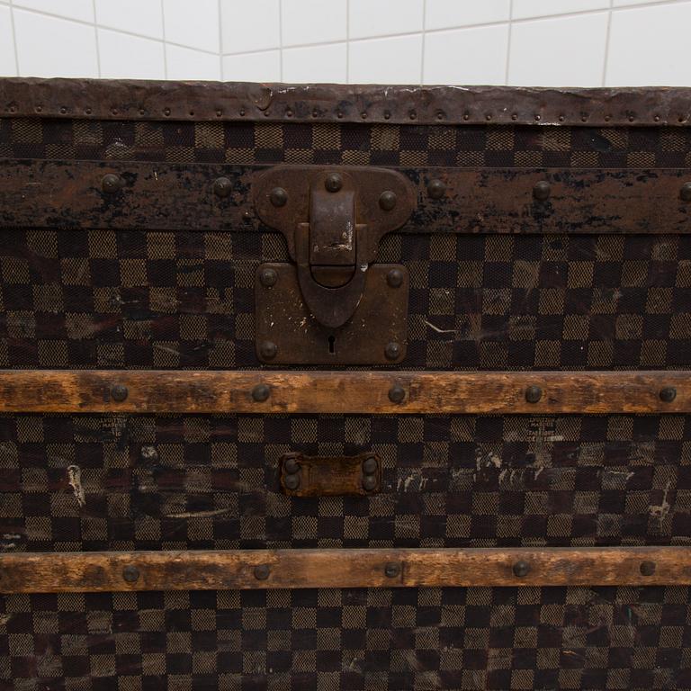KOFFERT, Louis Vuitton, 1800/1900-tal.