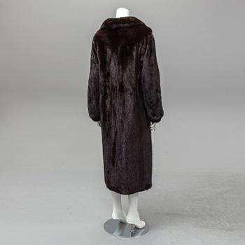 A mink fur, size ca 38.