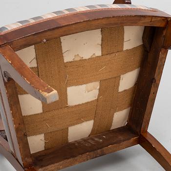 Karmstolar, ett par, empire, Ryssland/Baltikum, 1800-talets första hälft.