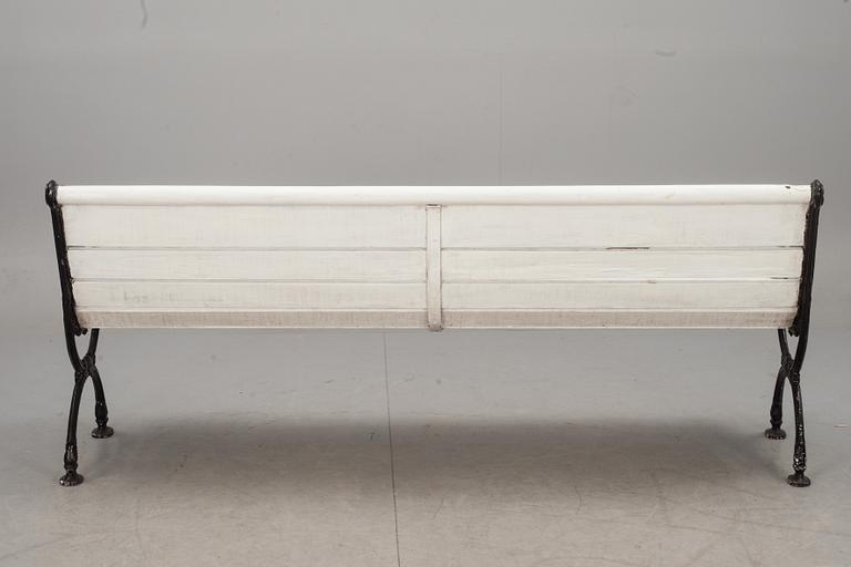 TRÄDGÅRDSSOFFA, gjutjärn. 1900-talets början.