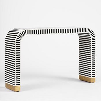 Sideboard, RIJD interior, 2020-tal.