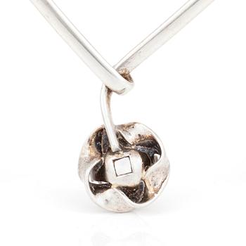 HALSRING, sterlingsilver samt bergskristall, Alton, 1974. Tot vikt ca 40,8 gram.