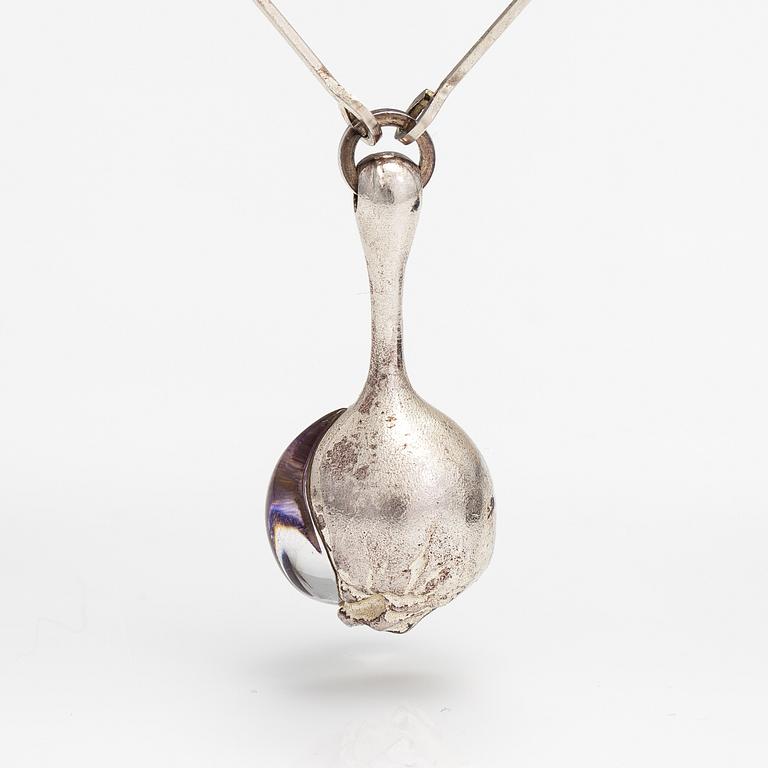 Björn Weckström, A sterling silver and acrylic necklace "Nectaris". Lapponia 1974.