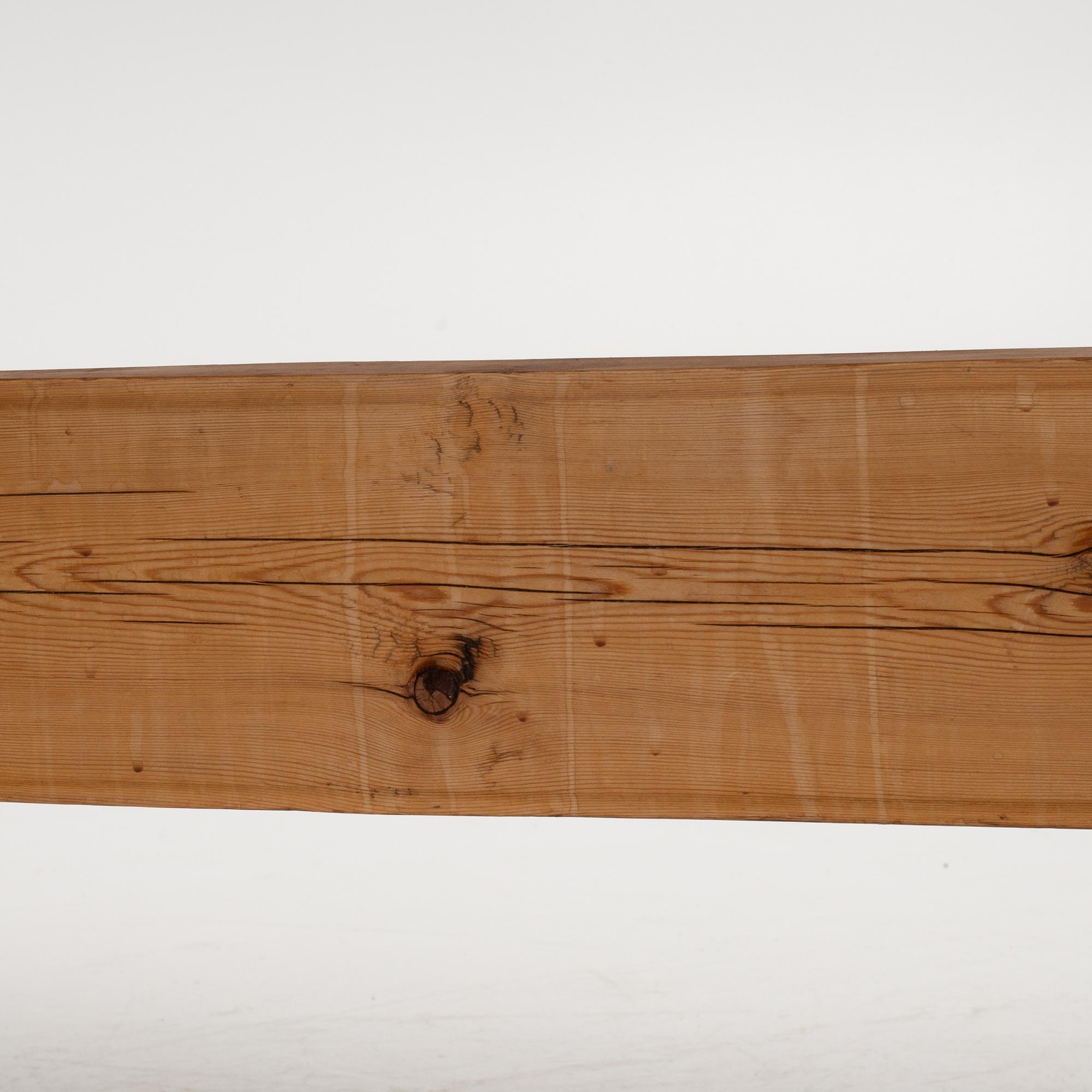 A Swedish pine table, Hälsingland, 18th-19th century.