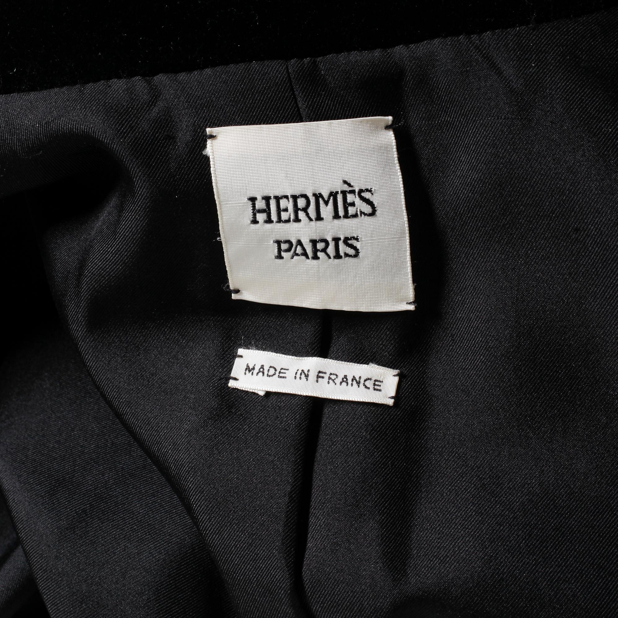 KAVAJ, Hermès.