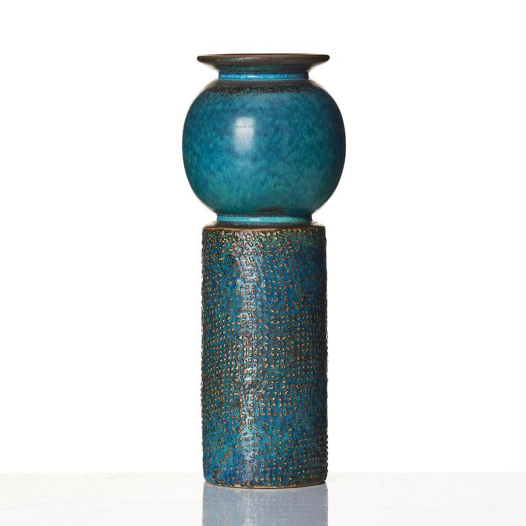 Stig Lindberg, a stoneware vase, Gustavsberg Studio, Sweden, 1964.