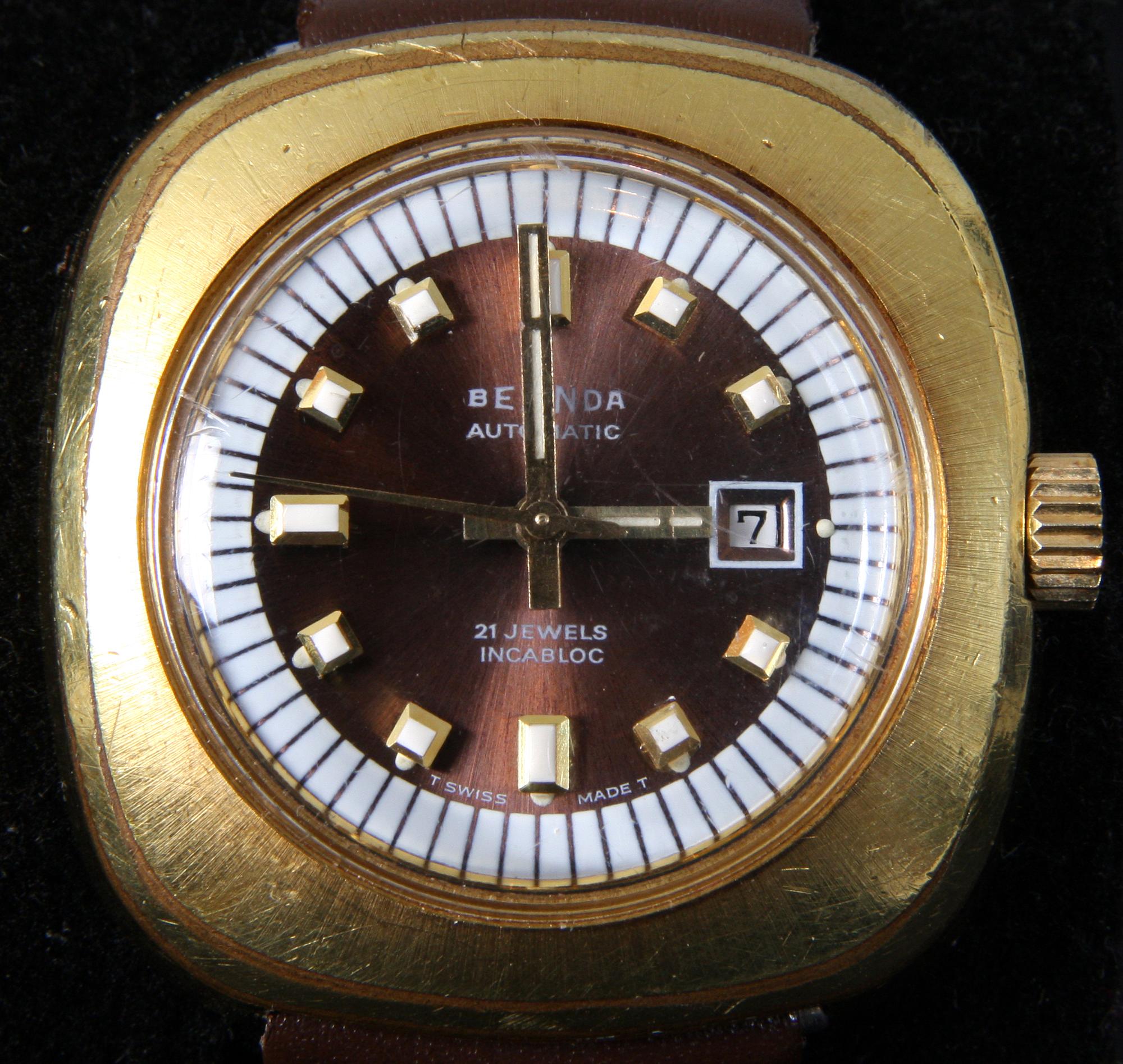DAMARMBANSDSUR, Belinda, automatic.