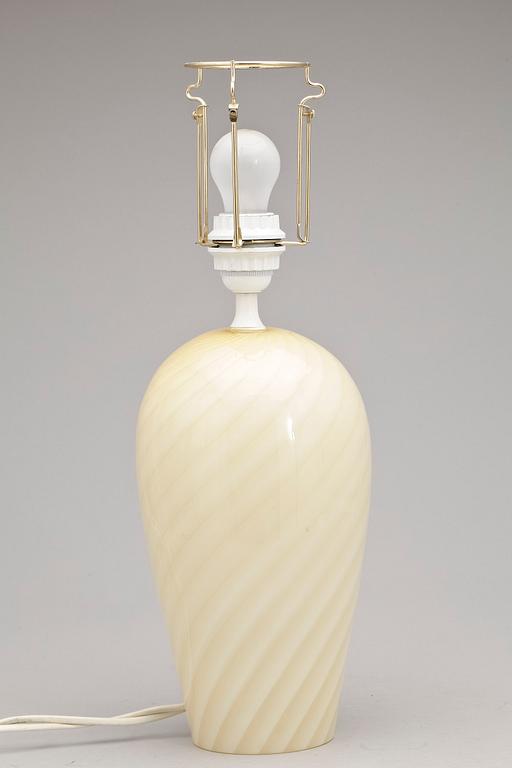 BORDSLAMPOR, ett par, glas, trol Italien, 1900-talets andra hälft.