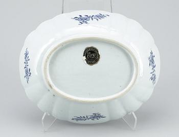 SKÅLFAT, kompaniporslin, Kina, Qianlong 1736-1795.