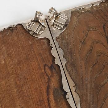 An 18th century plateau for dinner table.