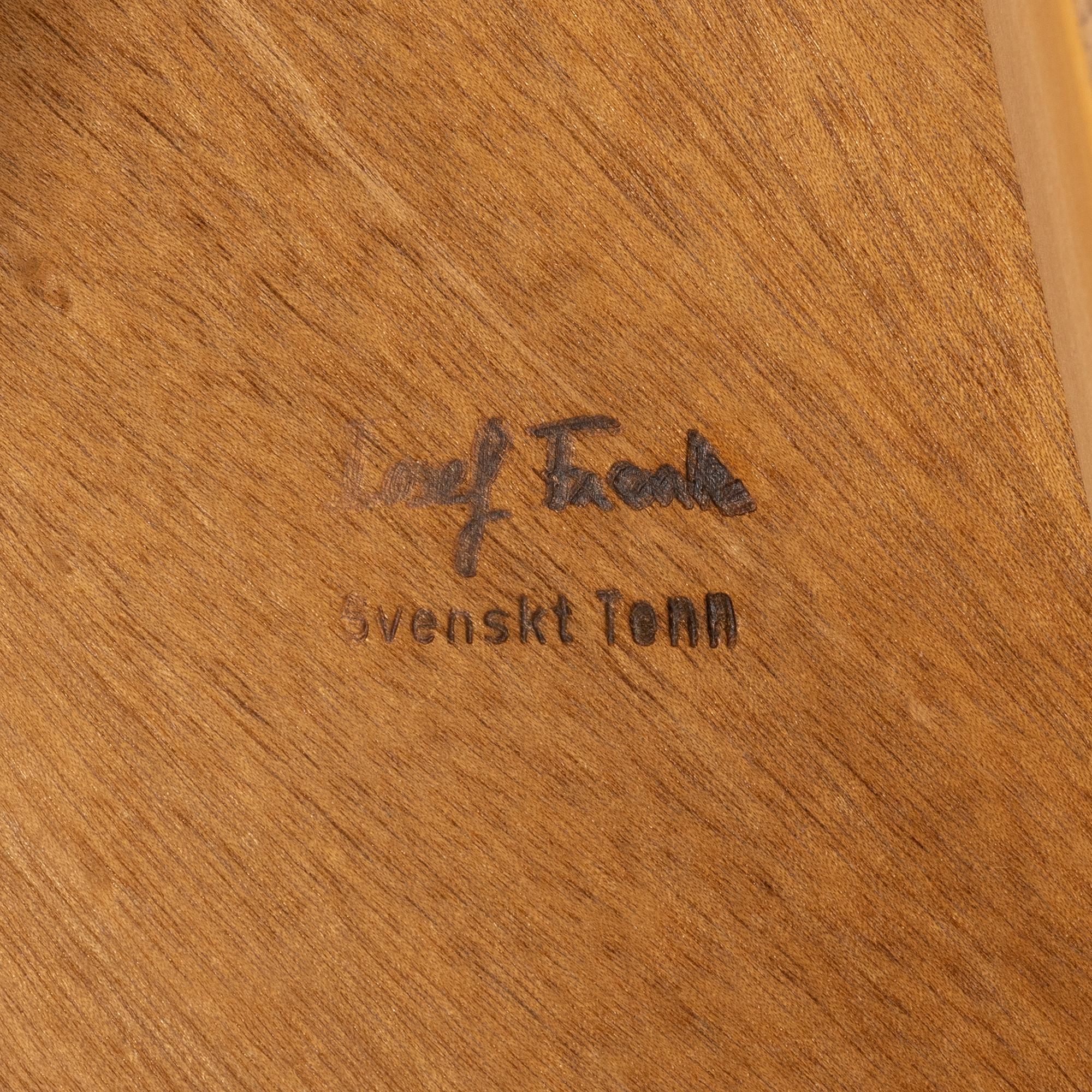 Josef Frank, soffbord, modell 2139, Firma Svenskt Tenn.