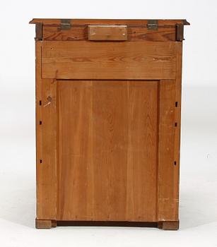 SKÅP, senempire, 1800-talets slut.