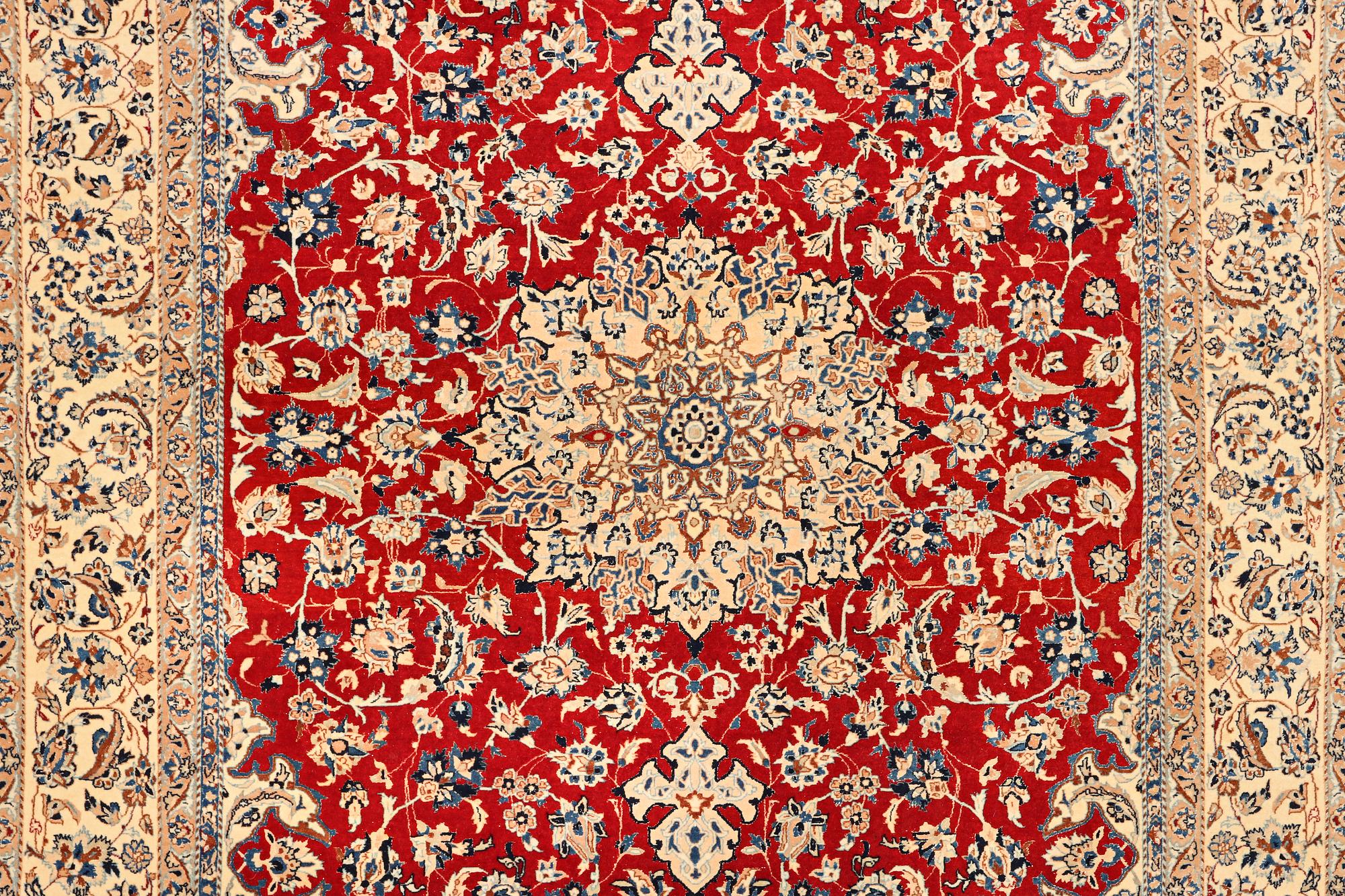 A part silk Nain carpet, 6 LA, a. 250 x 170 cm.