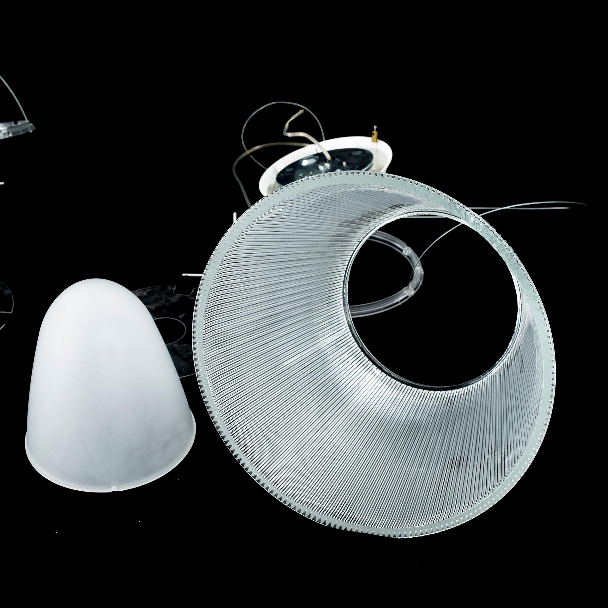 PHILIPPE STARCK, ett par lampor, "Romeo Moon S1", Flos, modell lanserad ca 1996.