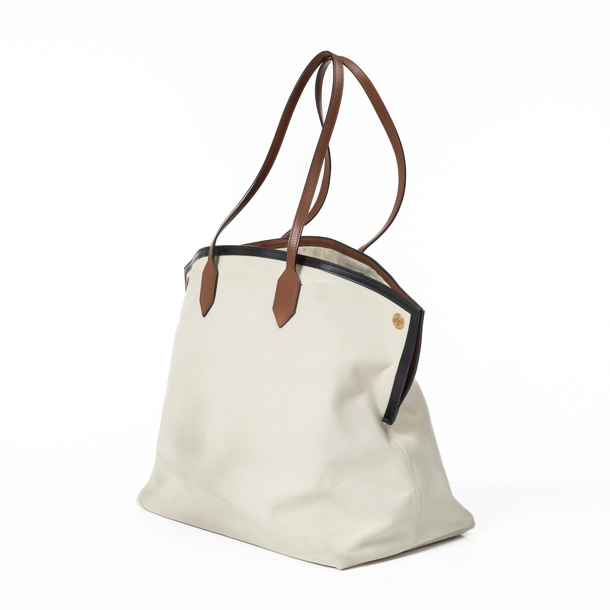 Burberry, väska, "Society Tote Large".