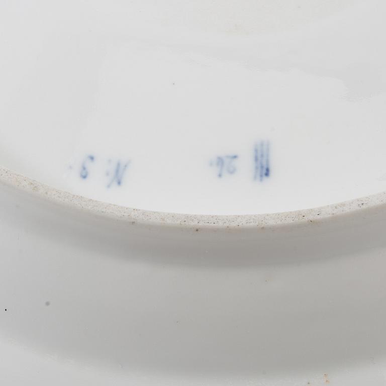 Serveringsfat "Musselmalet", helblonde, Royal Copenhagen Danmark tidigt 1900-tal porslin.
