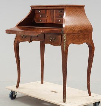 SEKRETÄR, rokokostil, 1900-tal.