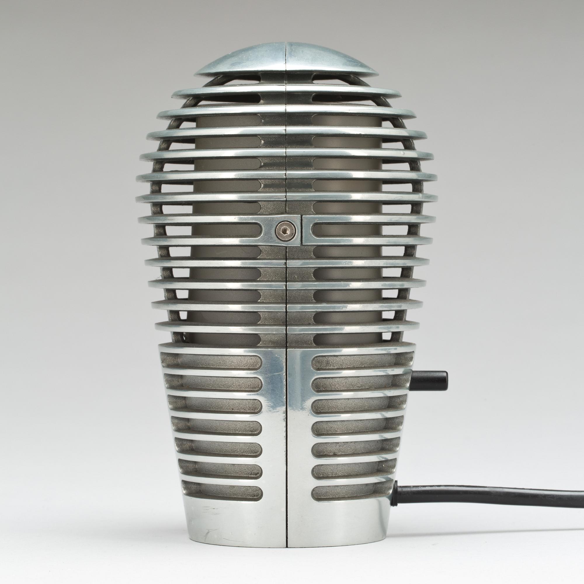 BORDSLAMPA, Sergi & Oscar Devesa, Metalarte Spanien, 1900-talets slut.