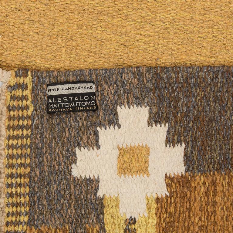 MATTA, rölakan, monogramsignerad IS (Ingegerd Silow). Alestalon Mattokutomo, Finland. Ca 200 x 138 cm.