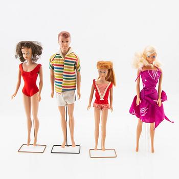 Barbie, Allan, Midge and Skipper dolls 4 pcs. and various clothes and accessories, vintage, Mattel 1960s-80s.