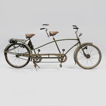 TANDEMCYKEL, Monark, 1900-talets mitt.