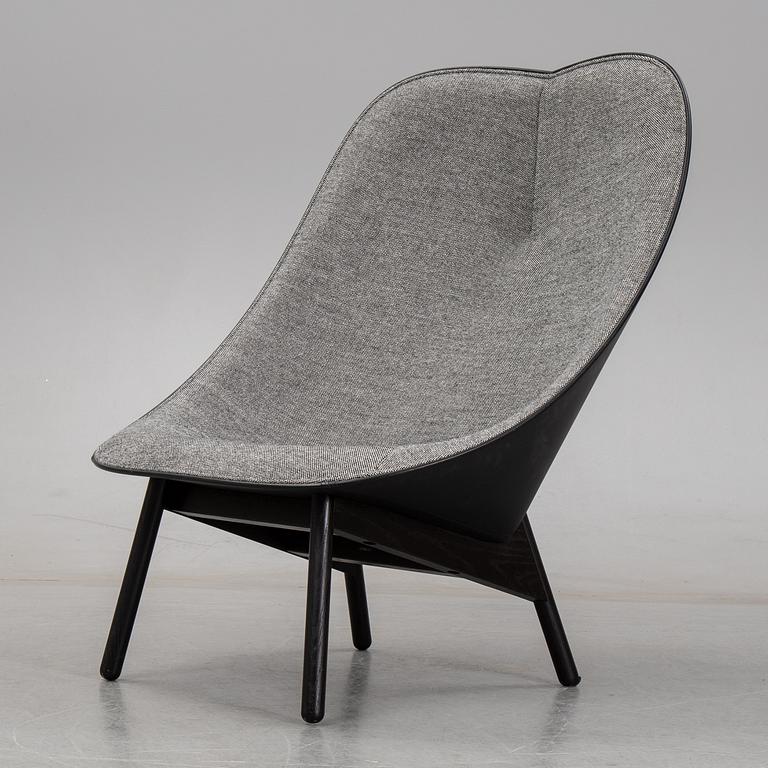 A 21st Century 'Uchiwa' lounge chair by Doshi Levien for Hay.