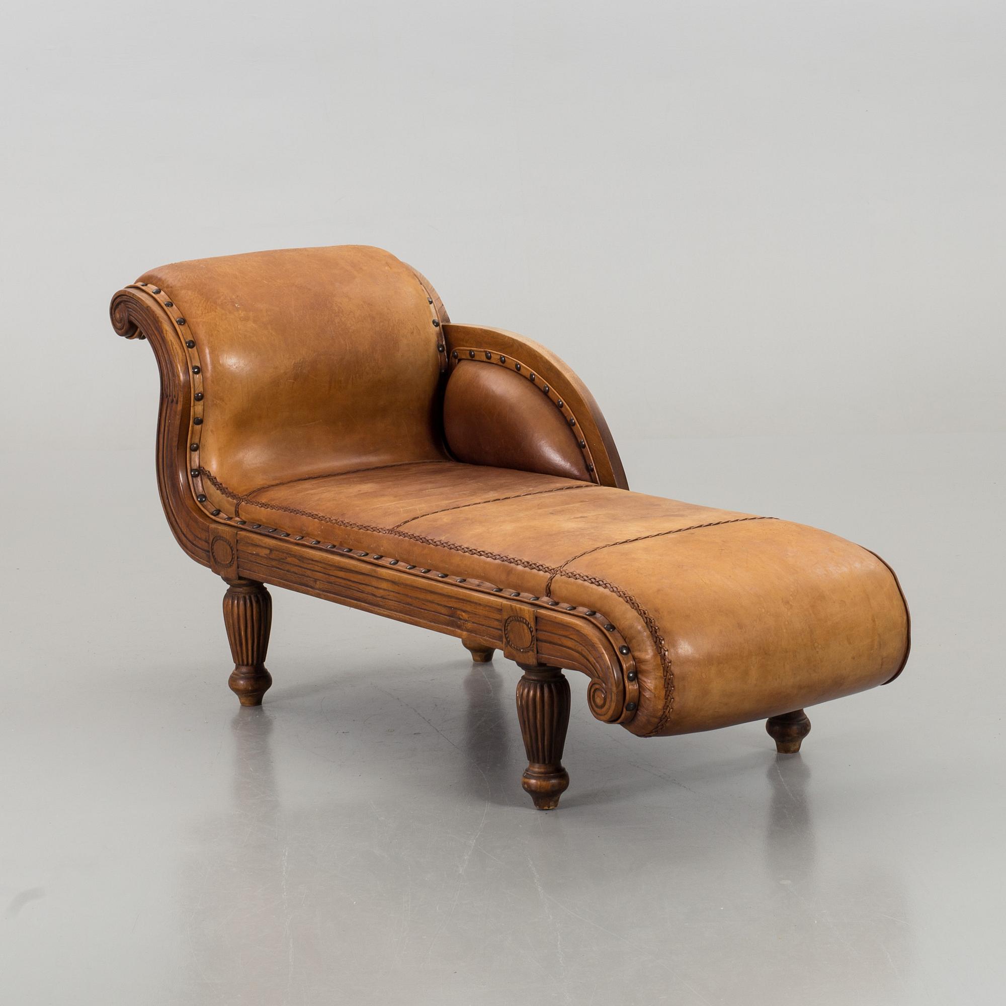 SCHÄSLONG, 1900-talets första hälft.