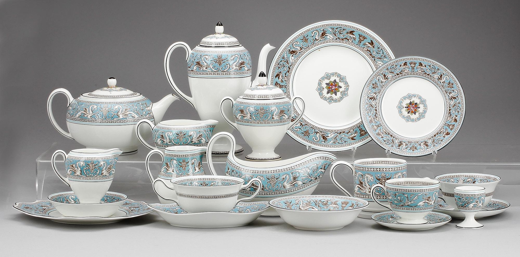 FRUKOSTSERVIS, 60 delar, porslin, "Florentine", Wedgwood, England 1900-tal.