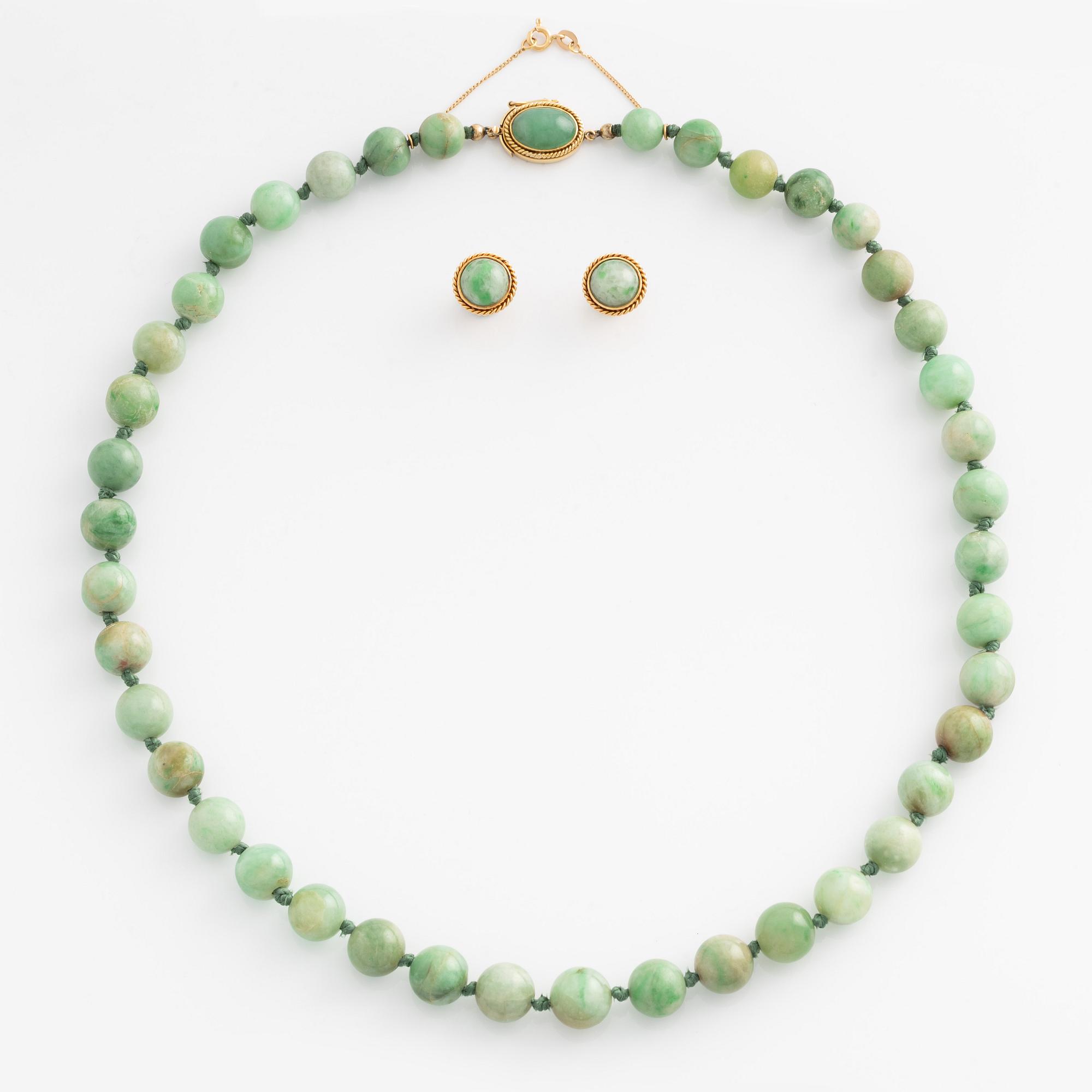 Necklace and a pair of earrings.