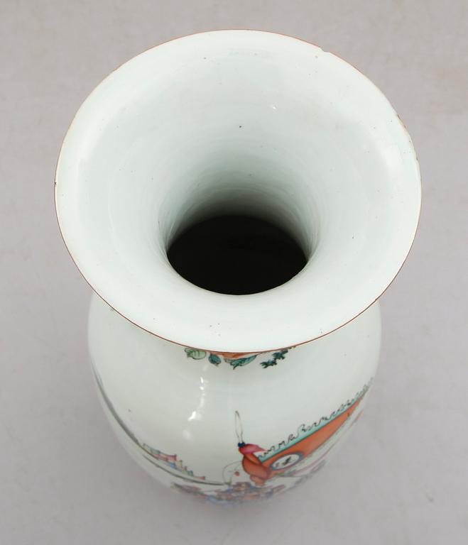 GOLVVAS, porslin, Kina, 1800-/1900-tal.