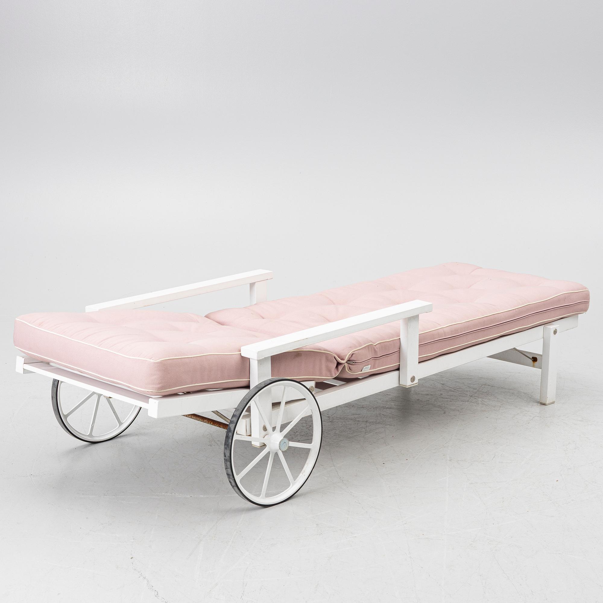 Elsa Stackelberg, Sun bed, Fri Form, contemporary.