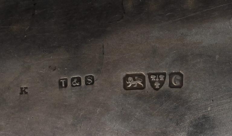 PARTI SILVER, 4 delar, England. 1800-tal. Total vikt ca 518 g.