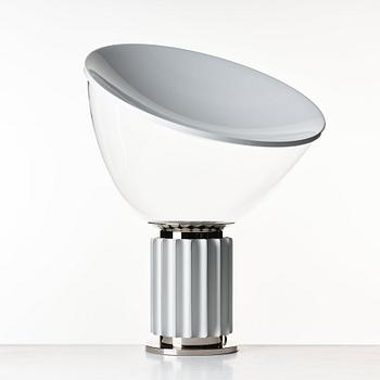 Achille Castiglioni, & Pier Giacomo Castiglioni, bordslampor 1 par, "Taccia", Flos, Italien efter 1962.