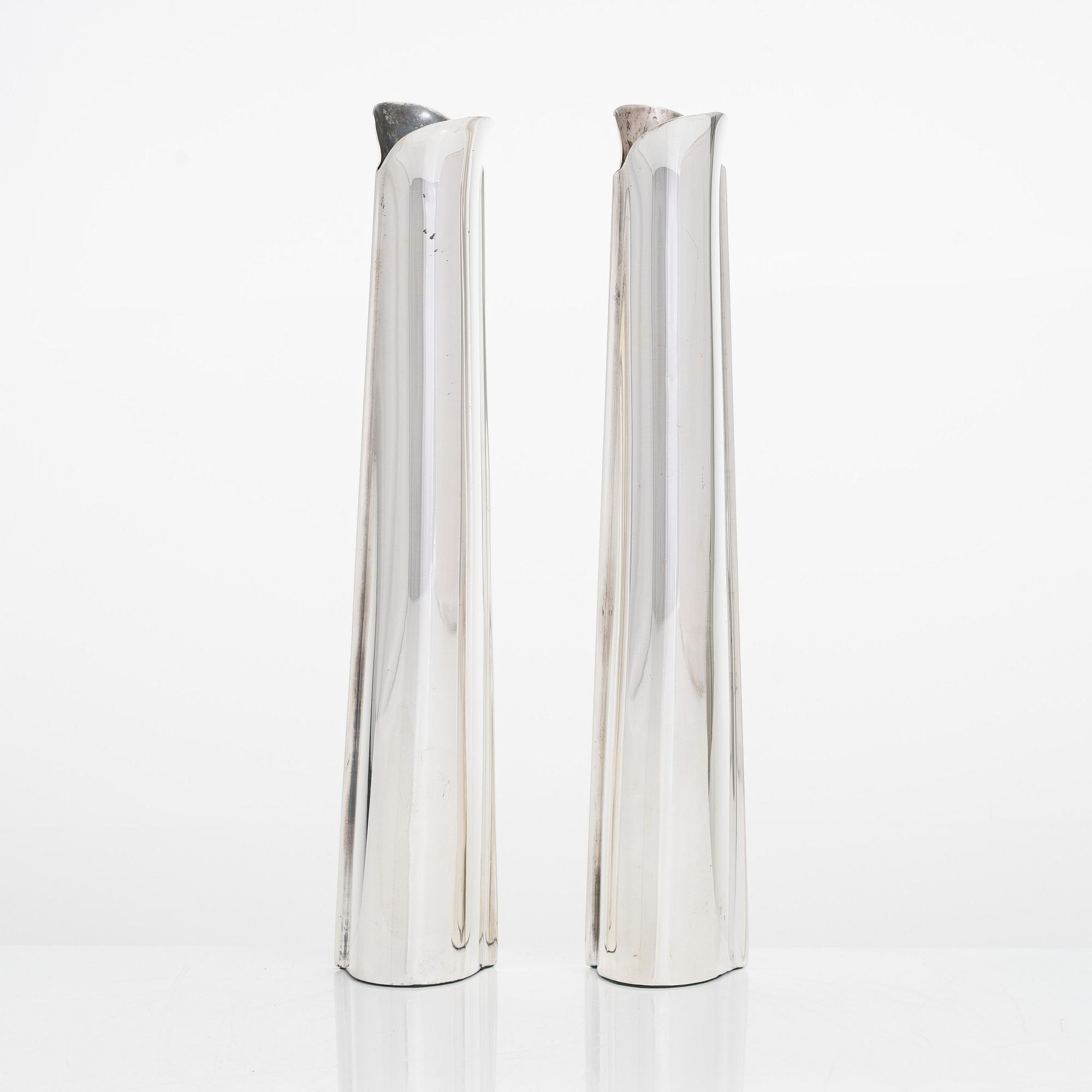 Tapio Wirkkala, Two sterling silver vases, 'TW 36', Kultakeskus Hämeenlinna, 1959.