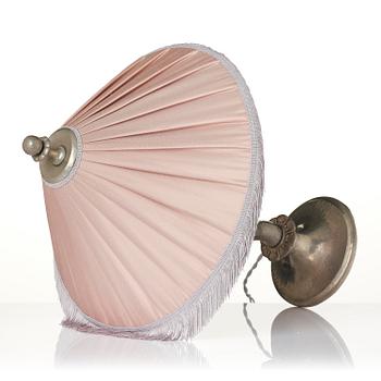 Harald Notini, a table lamp model "6891", Arvid Böhlmarks Lampfabrik, Stockholm, 1920s.