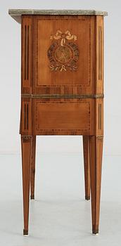 SEKRETÄR. Tillskriven Niklas Korp (mästare i Stockholm 1771). Gustaviansk.