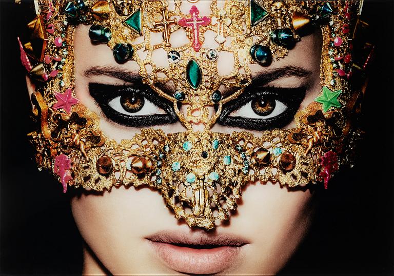 Karolina Henke, "The Royal Mask II".