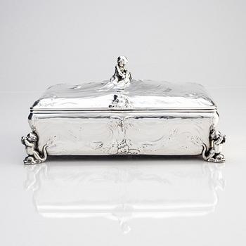 Skrin, silver, design Auguste Moreau, W.A. Bolin, Moskva 1912-1917.