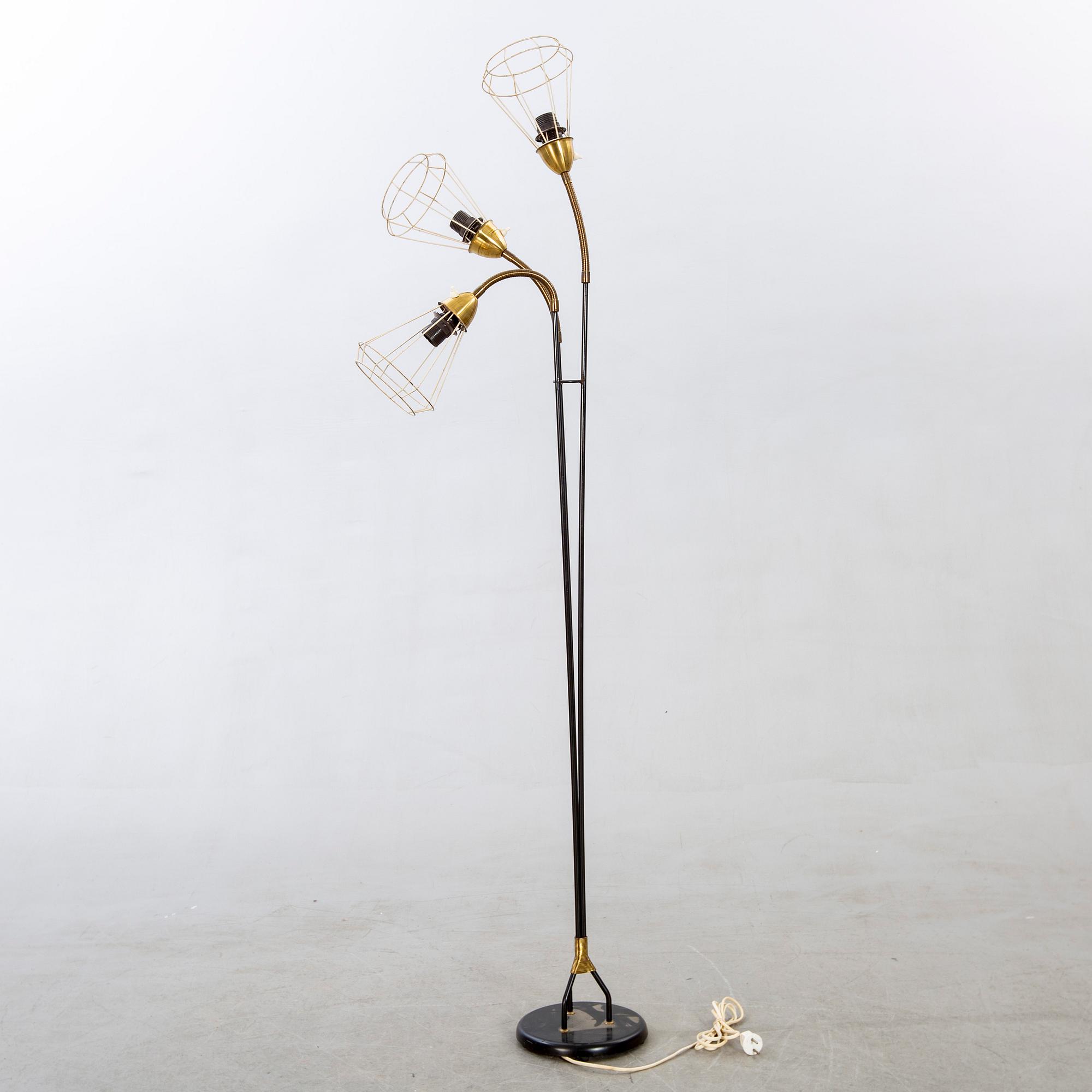 A 1950/60s floor lamp.
