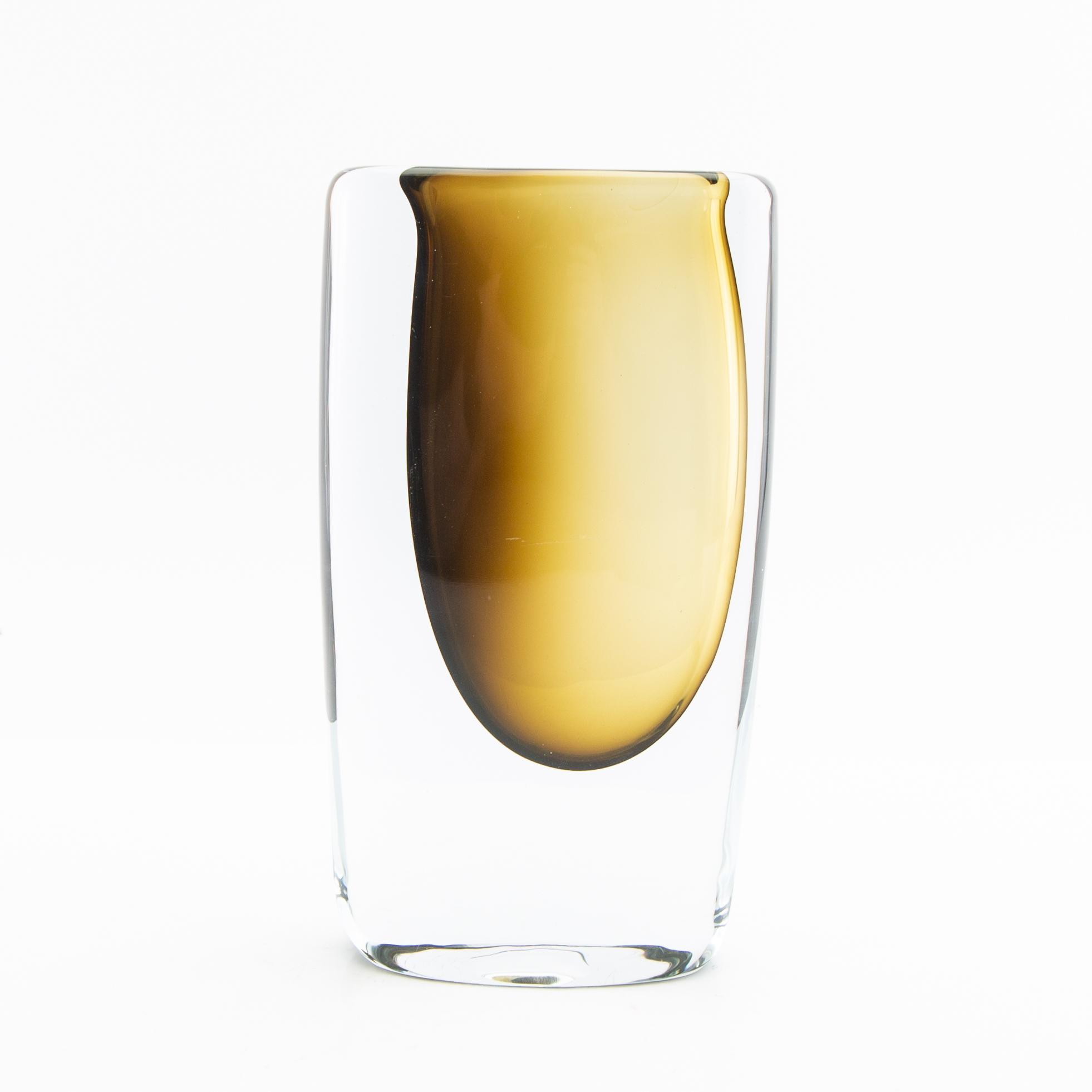 3 vases, Strömbergshyttan and Kosta.