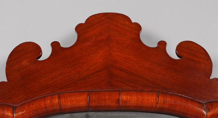 SPEGEL, senbarock, Busch & Echtler, märkt med Göteborgs hallstämpel, omkring 1700-talets mitt.